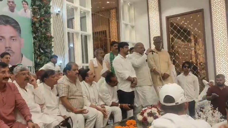 K.C. Tyagi Welcomed by RLD Workers, Calls for Strengthening Organisation at Booth Level
