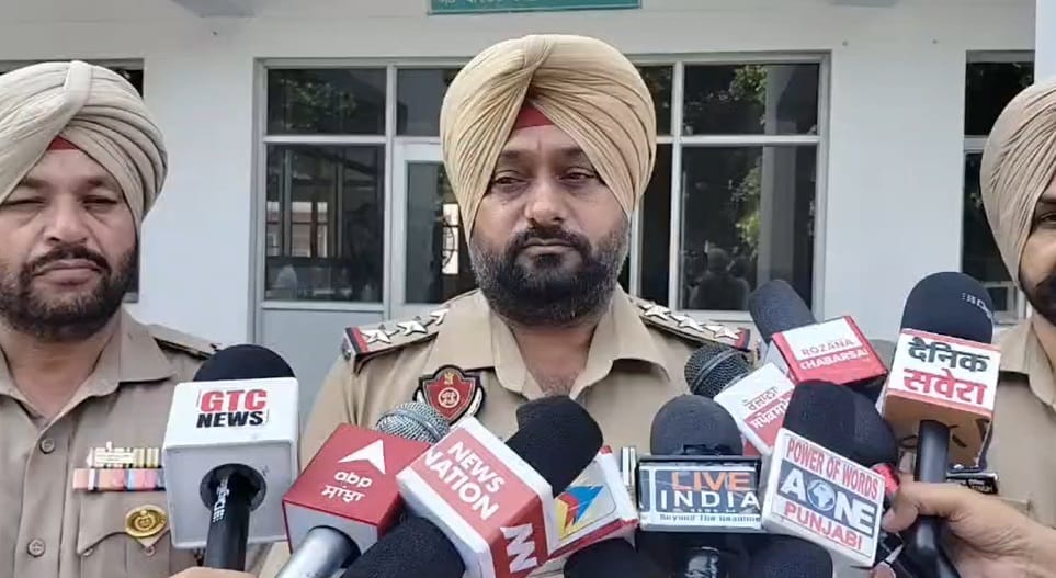 60-year-old caretaker kills 80-year-old woman in Patiala कैमरे में कैद कातिल और कत्ल: 60 साल की केयरटेकर ने की