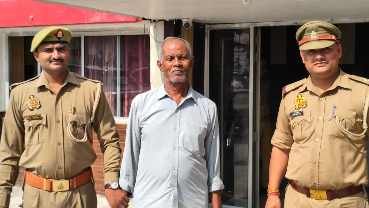 Mohanlalganj: Man posed as a farmer for ₹15,000 and executed sale deeds for land worth ₹1.5 crore; arrested.