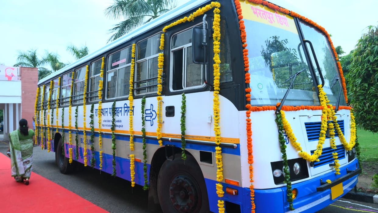 Rajasthan Roadways CM Flags Off 144 New Blue Line Express Buses; Check Key Features