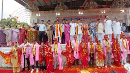 cm samuhik vivah samaroh takes place in Hathras