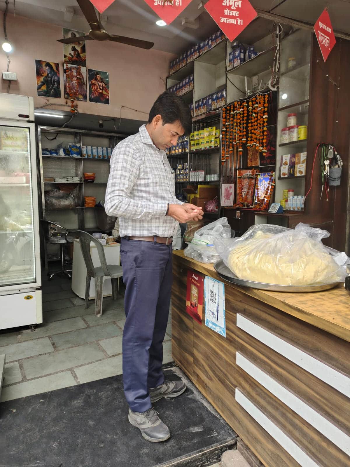Major crackdown by the Food Department in Bhopal: 260 kg of suspicious ghee and paneer seized from the Tuesday