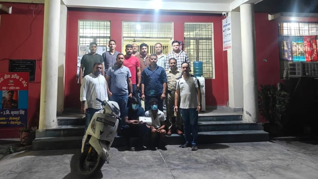 Dehradun News STF Seizes 1.521 Kg Ketamine Two Drug Smugglers Arrested in Selaqui