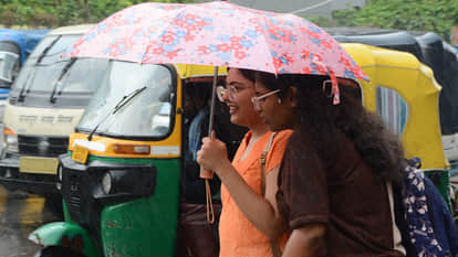 Weather Update: Weather to change from tomorrow; heavy rain expected in several UP cities starting August