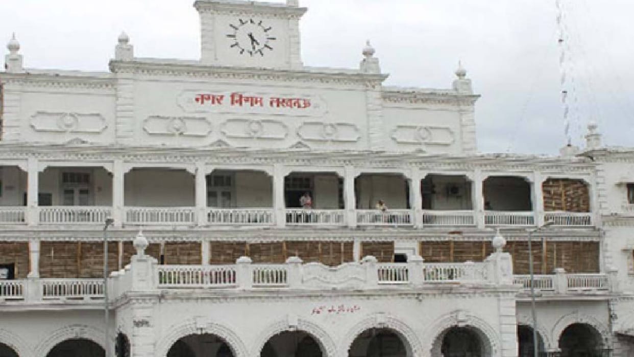 Lucknow Municipal Corporation is carrying out works worth 500 crore annually without e-tendering