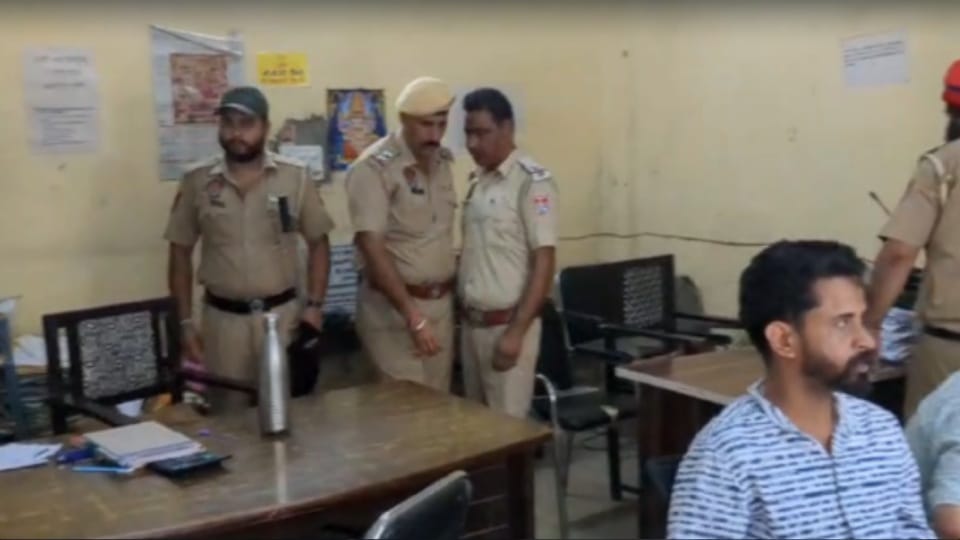 Threat to blow up Pathankot Municipal Corporation with a bomb