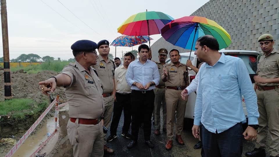 DM-SP inspected the arrangements on the routes of Kanwar Yatra