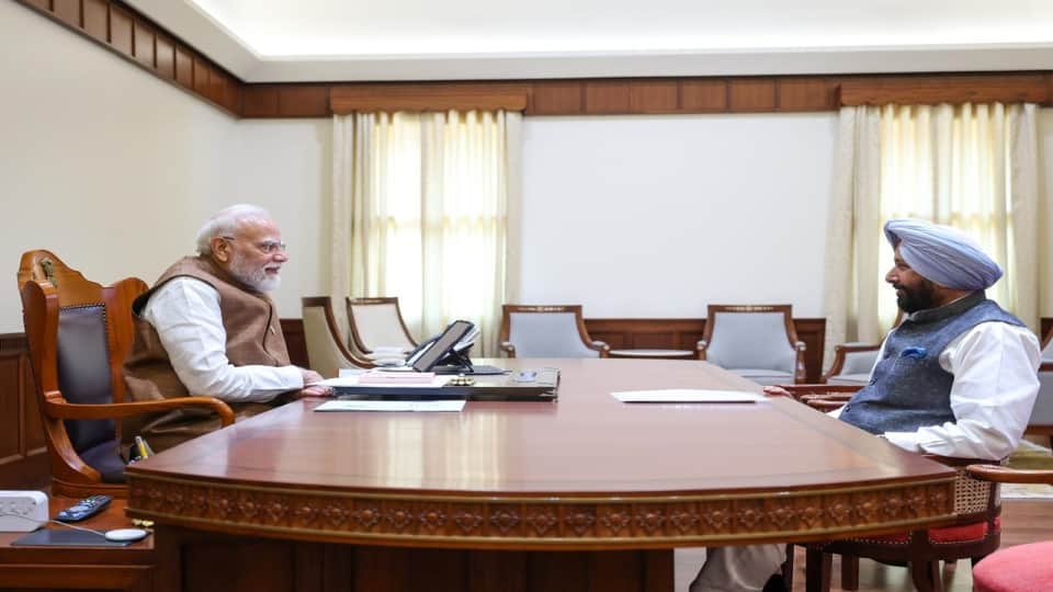 Punjab BJP President Kewal Singh Dhillon met PM Modi