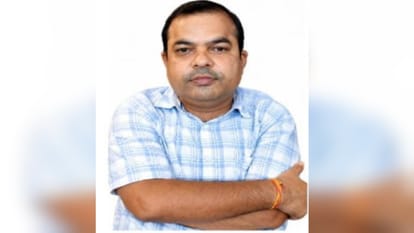 रविंद्र प्रताप सिंह, वरिष्ठ लेखा परीक्षक।