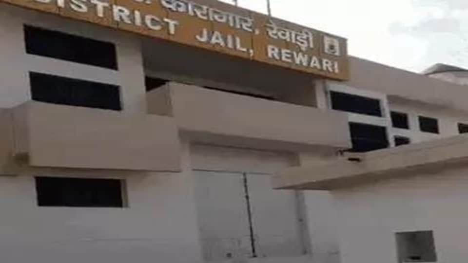 Undertrial prisoner dies in Rewari jail; passes away in hospital after complaining of chest pain.