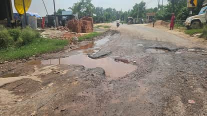 Condition of Aligarh Ramghat Road