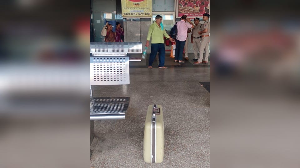 Unclaimed suitcase found at Mathura station