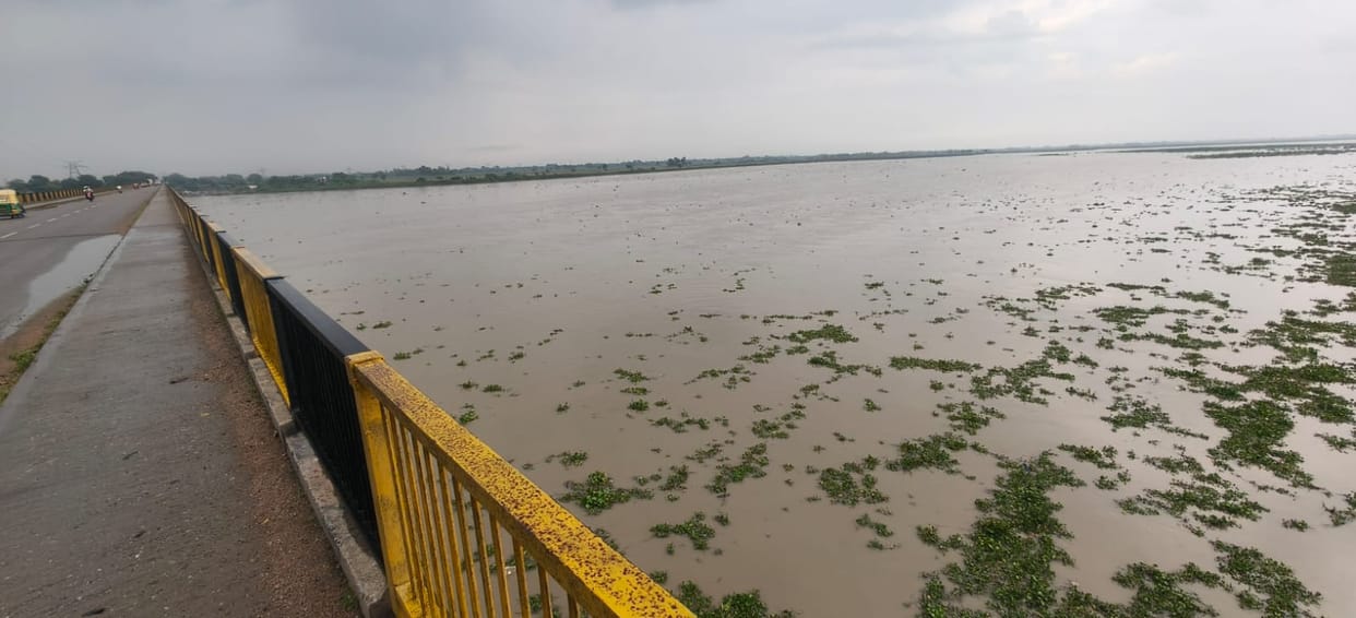 kanpur-ganga-water-level-rises-108-cm-in-24-hours-katri-villages-on-alert