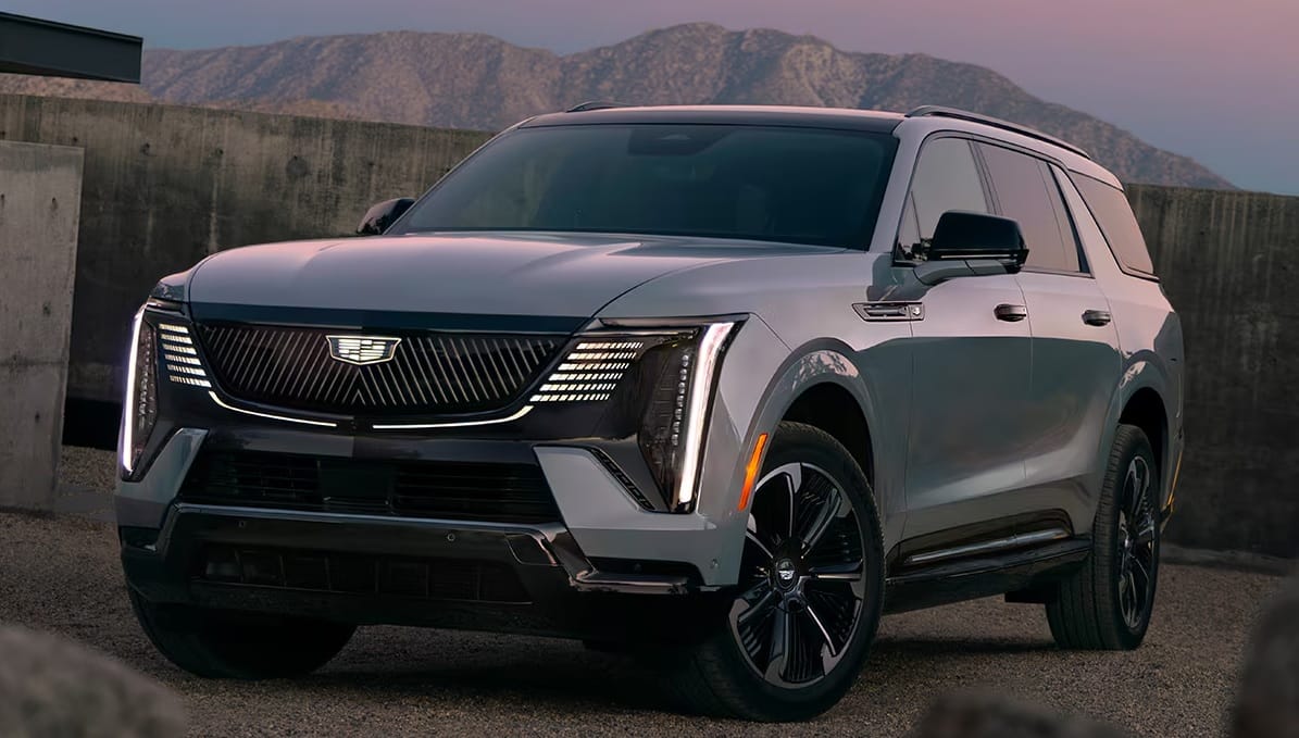 Donald Trump Reveals White House Ordered 250 Cadillac Escalades for Presidential Motorcade