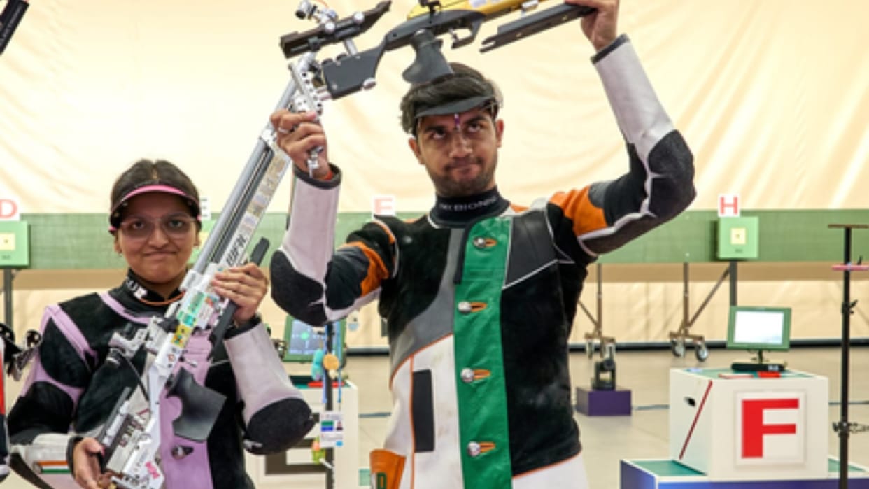 Issf World Cup:सोनम और हिमांशु का दमदार प्रदर्शन, 10 मीटर एयर राइफल मिश्रित टीम में कांस्य पदक अपने नाम किया – Issf World Cup: Sonam And Himanshu Clinch Bronze Medal In 10m Air Rifle Mixed Team Event