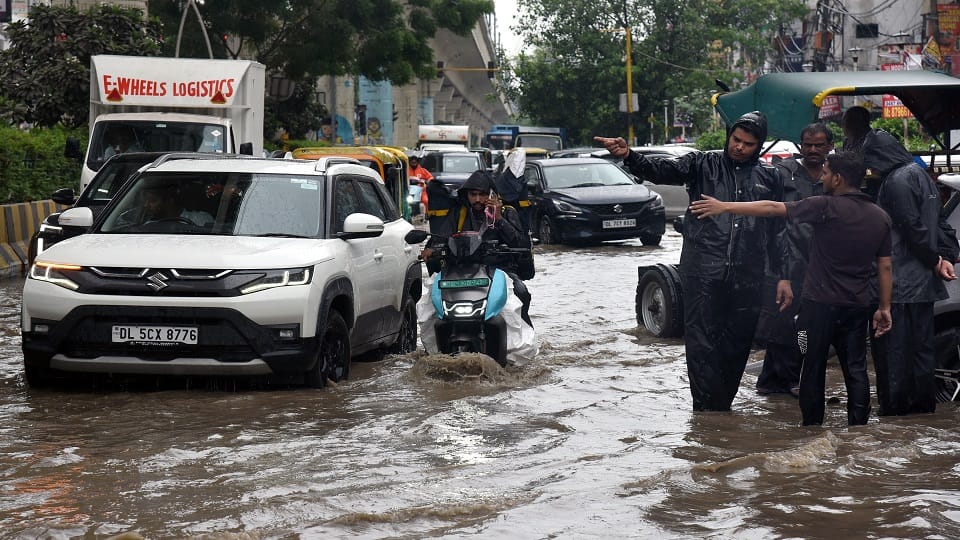 Just few hours rain Delhi waterlogged VVIP areas submerged—government claims exposed