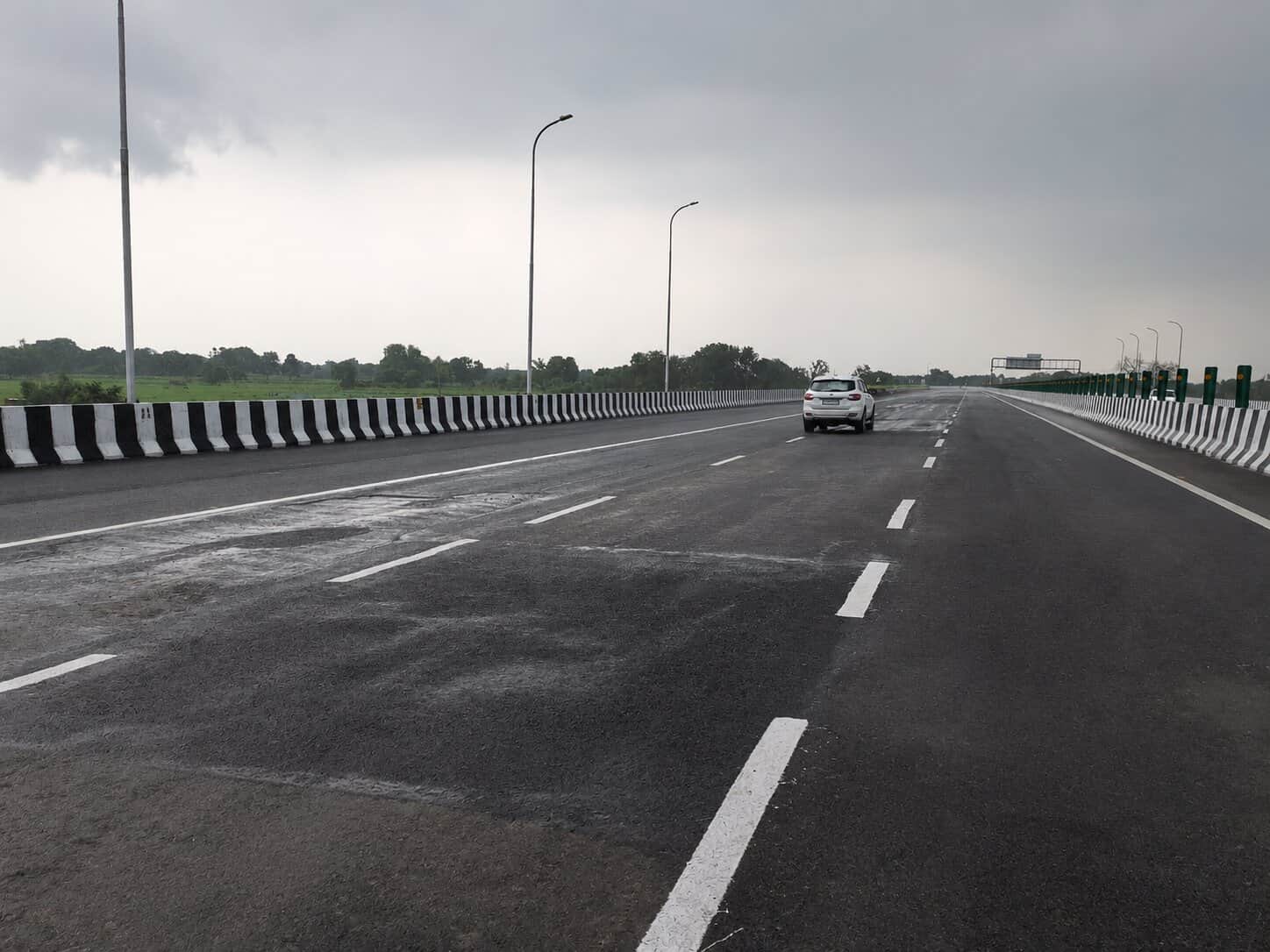 कानपुर-लखनऊ एक्सप्रेसवे