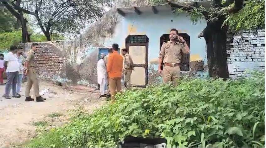 मौके पर पहुंची पुलिस