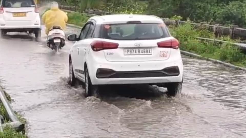 नंगल में बरसात