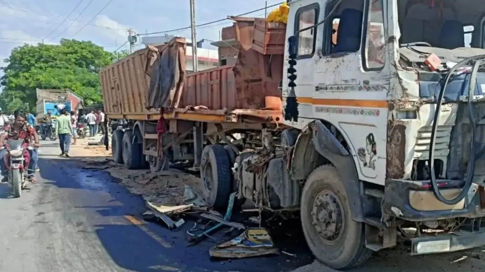 दुर्घटनाग्रस्त ट्रक