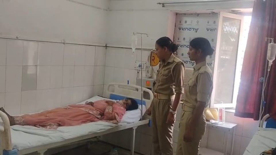 FIR registered against nine people including wife and lover in youth suicide case three in custody in Etawah