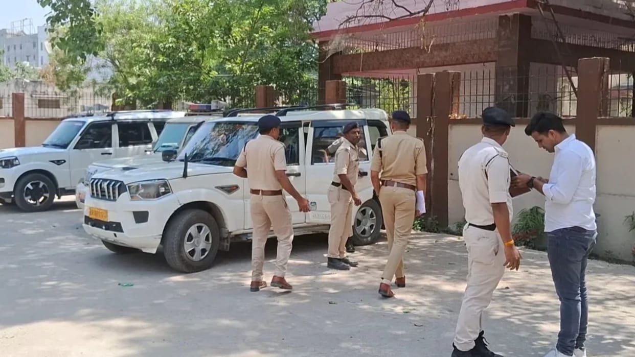 Bihar Woman Blackmailed with Objectionable Video Extortionist Demands 10 Lakhs