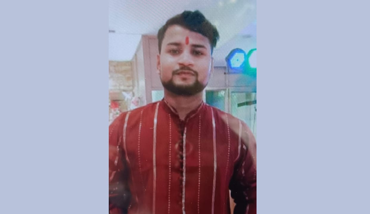 Kanpur Hotel chef hangs himself was under stress due to a dowry case and threatspolice investigating