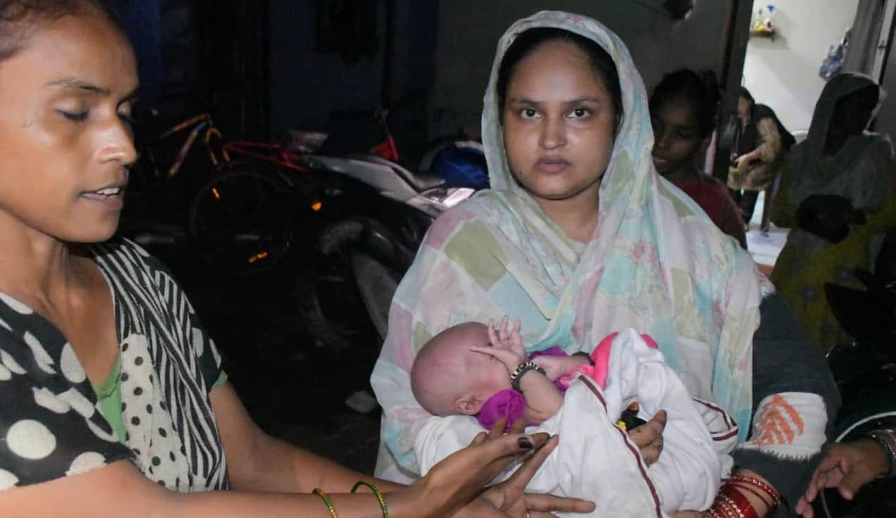 Kanpur Rain and waterlogging in Jajmau Two hours of rain destroy homes waistdeep water collapsing houses