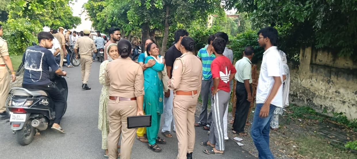 Meerut News: History-Sheeter Shoots Class 12 Student, Dies by Suicide; Incident Captured on CCTV