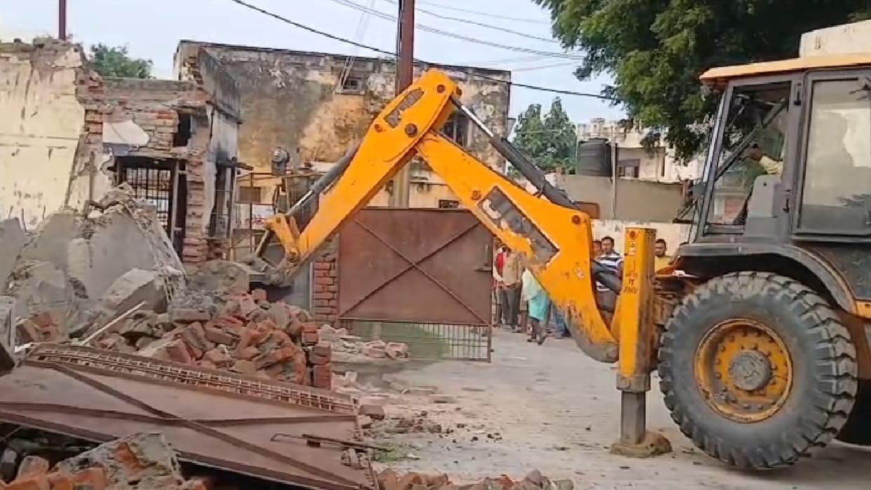 Dilapidated wedding house collapses in Hapur killing two cattle