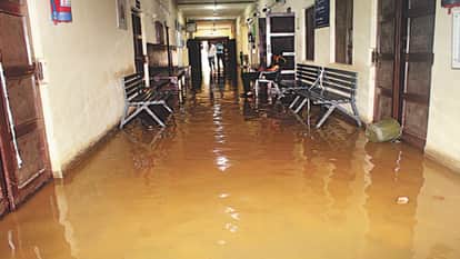 Meerut Records Highest July Rainfall in 22 Years; City Flooded, Roads Turn into Waterlogged Stretch