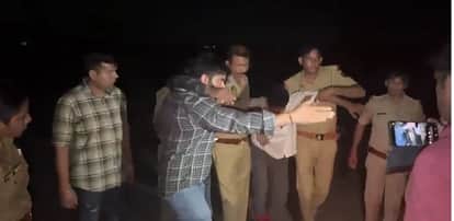 मथुरा पुलिस की गो तस्करों से मुठभेड़