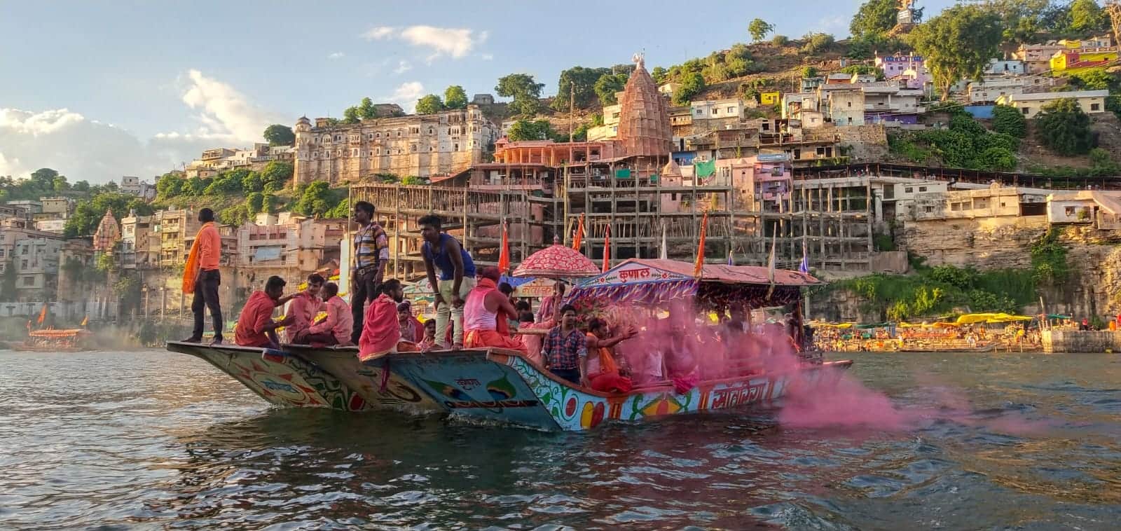 Omkareshwar: सावन के अंतिम सोमवार पर भव्य महासवारी।