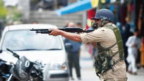 Multi-Pallet Gun: Special Tear Gas Grenade to Control Rioters, Crowd Cannot Disable It
