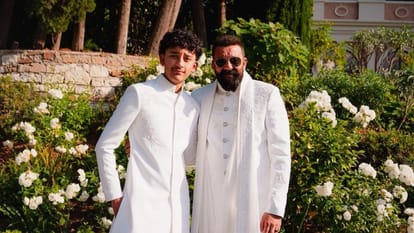 sanjay dutt children shahraan and iqra share photos with Emotional post on his Birthday