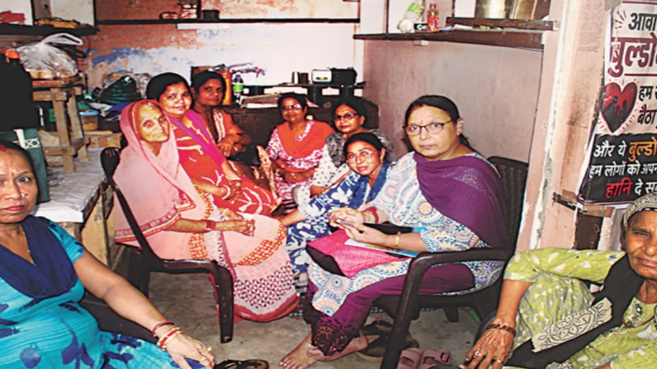 Central Market Case: Women Continue Protest in Heavy Rain to Save Homes and Businesses