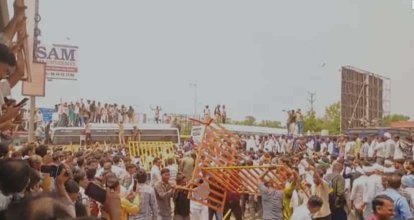 Farmers' Protest: Struggle to continue at Mohali-Chandigarh border until demands are met.