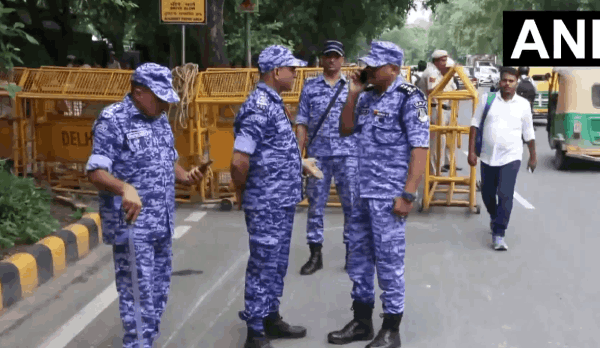 पंजाब पेपर लीक:दिल्ली में भाजपा ने की Aap को घेरने की तैयारी, आप कार्यालय के बाहर सुरक्षा बढ़ाई गई – Punjab Paper Leak Possibility Of Protest By Bjp Workers Outside Aap Office Today Update पंजाब पेपर लीक:दिल्ली में भाजपा ने की Aap को घेरने की तैयारी, आप कार्यालय के बाहर सुरक्षा बढ़ाई गई – Punjab Paper Leak Possibility Of Protest By Bjp Workers Outside Aap Office Today Update