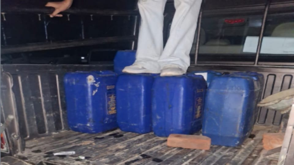 Illegal liquor smuggling network busted in Kapurthala