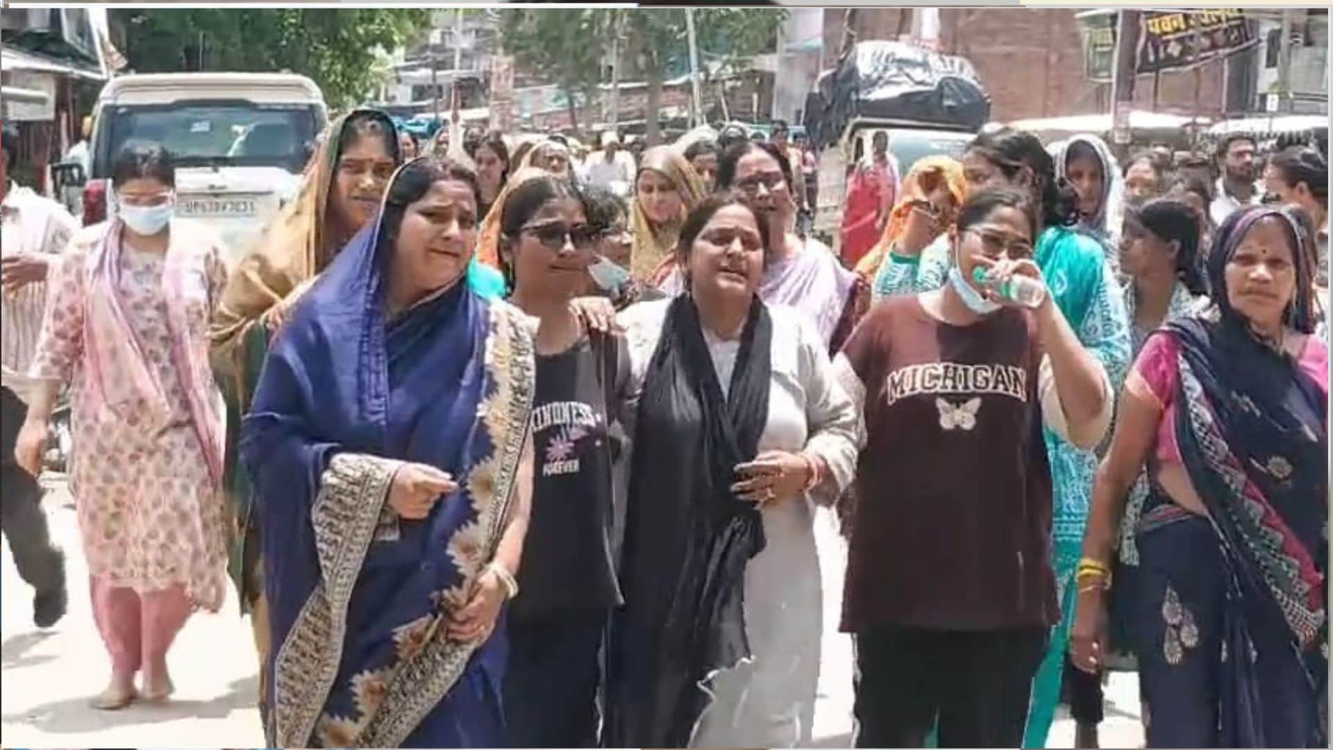 Gorakhpur Bullion trader son kidnapped murder Family members allege summoned under pretext of surprise gift