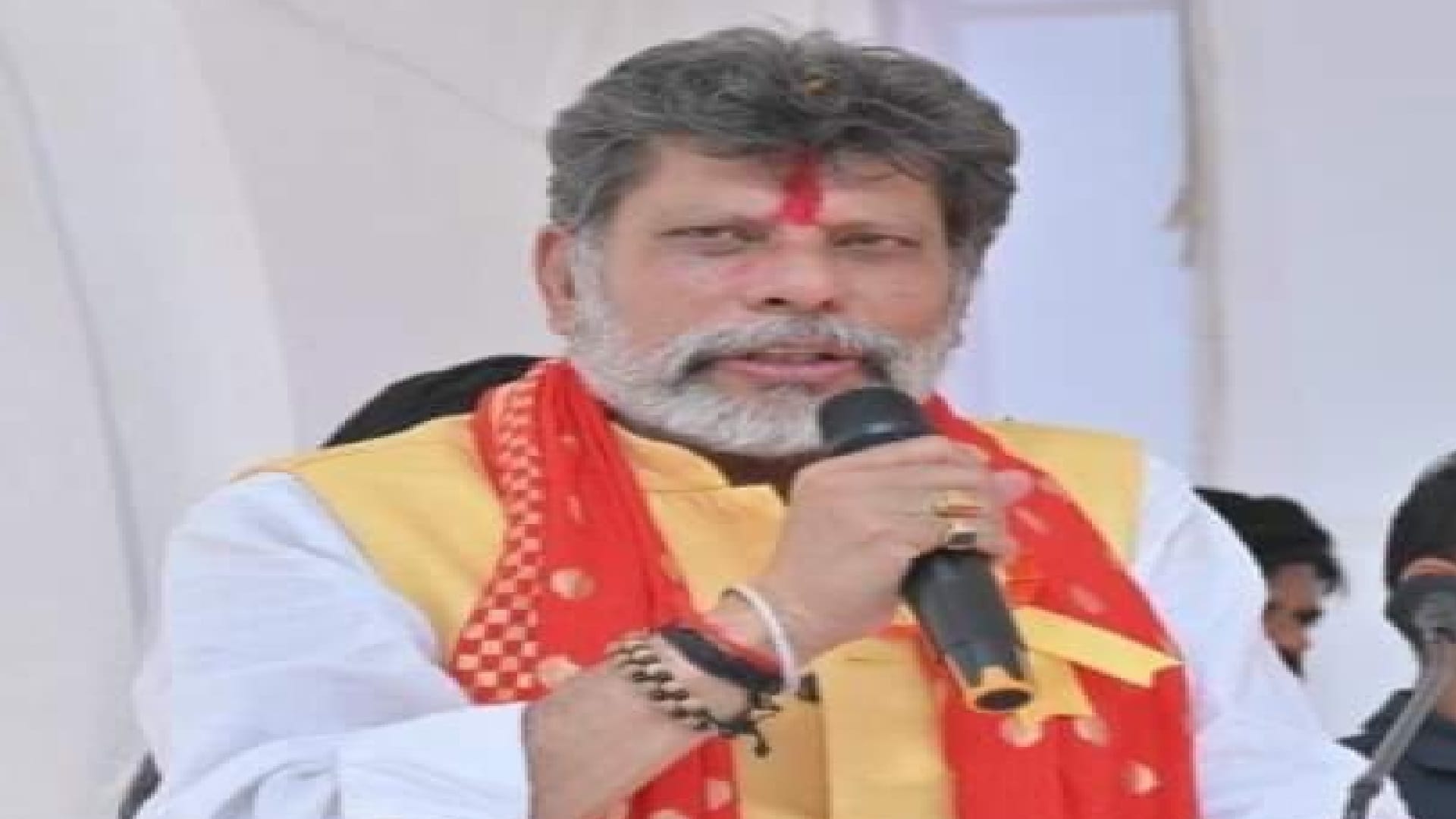 छत्तीसगढ़ भाजपा प्रदेश अध्यक्ष किरण देव को एयर एम्बुलेंस से दिल्ली रेफर किया गया