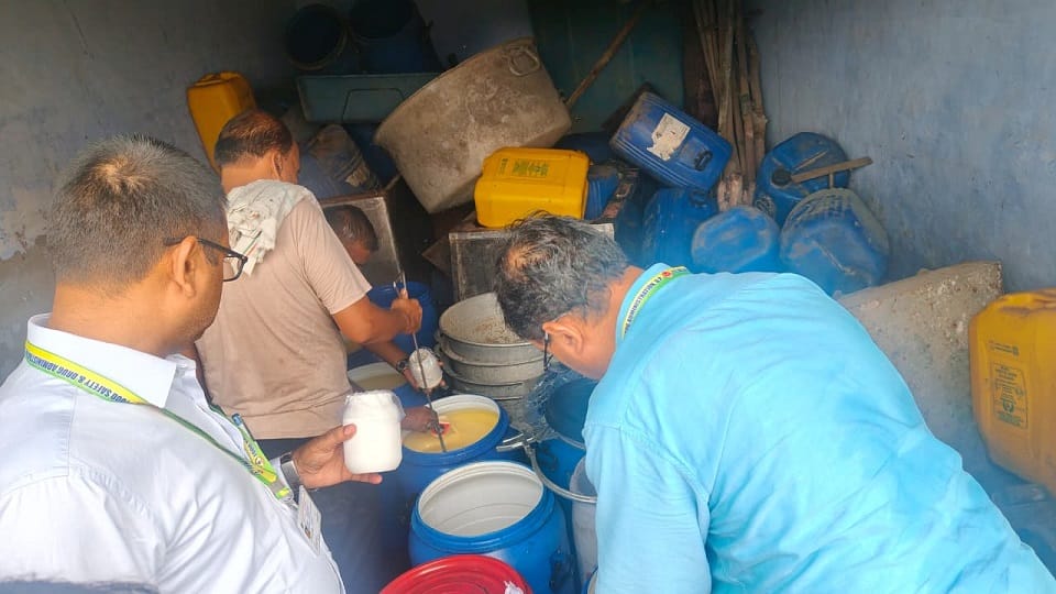 FSDA Raids Two Dairies Again Seizes Ghee and Butter Over Adulteration Suspicions
