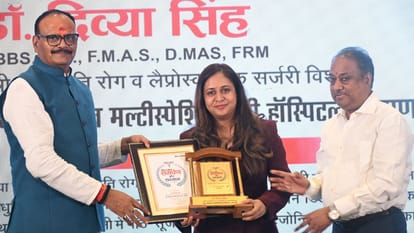 Brajesh Pathak appeals to doctors not to disappoint any patient in Varanasi