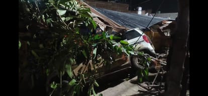 Car Returning from Chitrakoot Rams into Roadside Shop on NH-34, Eight Escape Unhurt