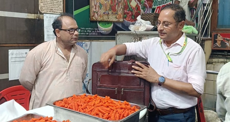 Kanpur Food Safety Department 25 kg of colored finger chips destroyed samples of eight food items collected