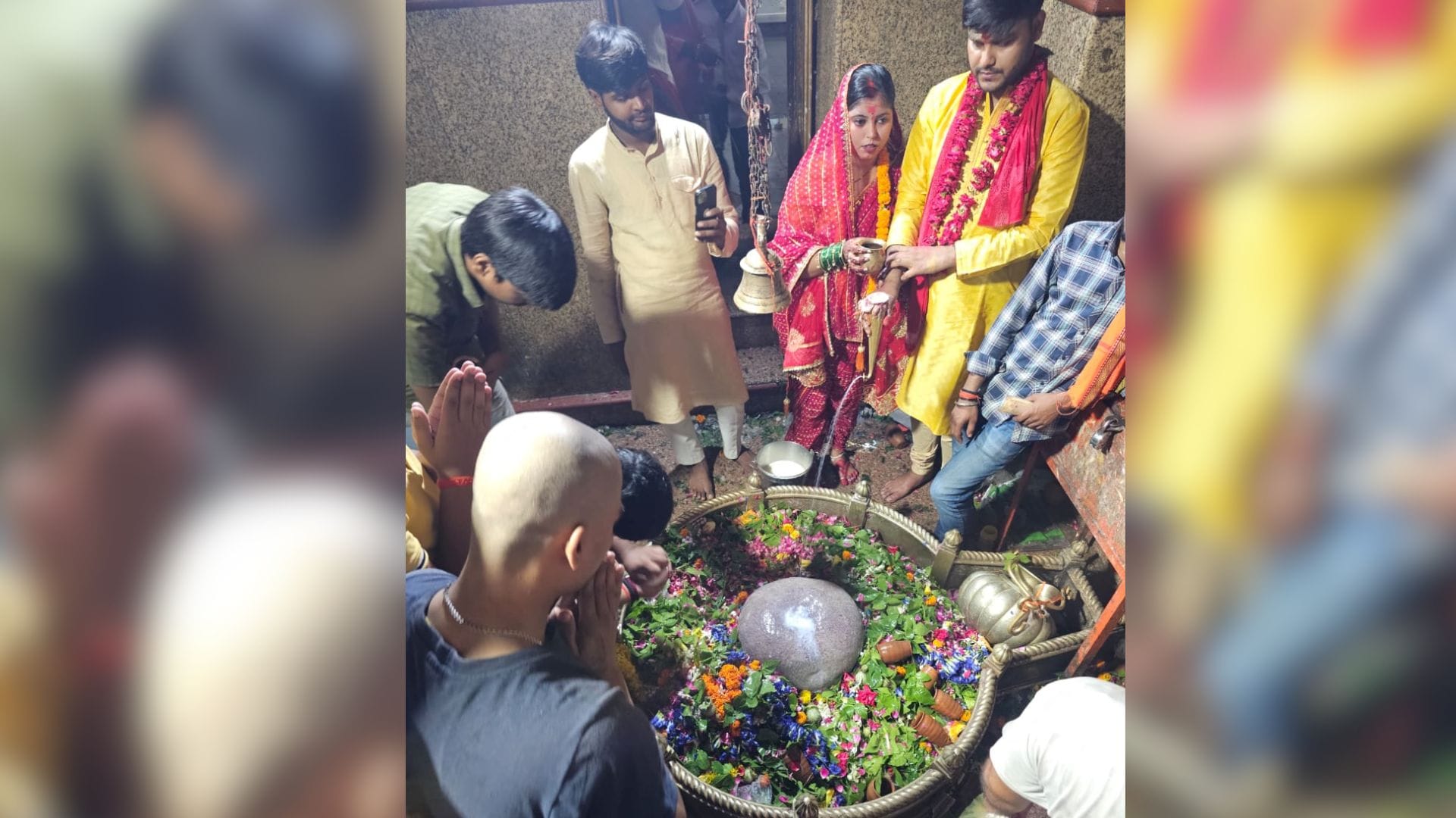Sawan 2026 first day over 200,000 devotees visited kashi Vishwanath dham shrine within 19 hours in varanasi