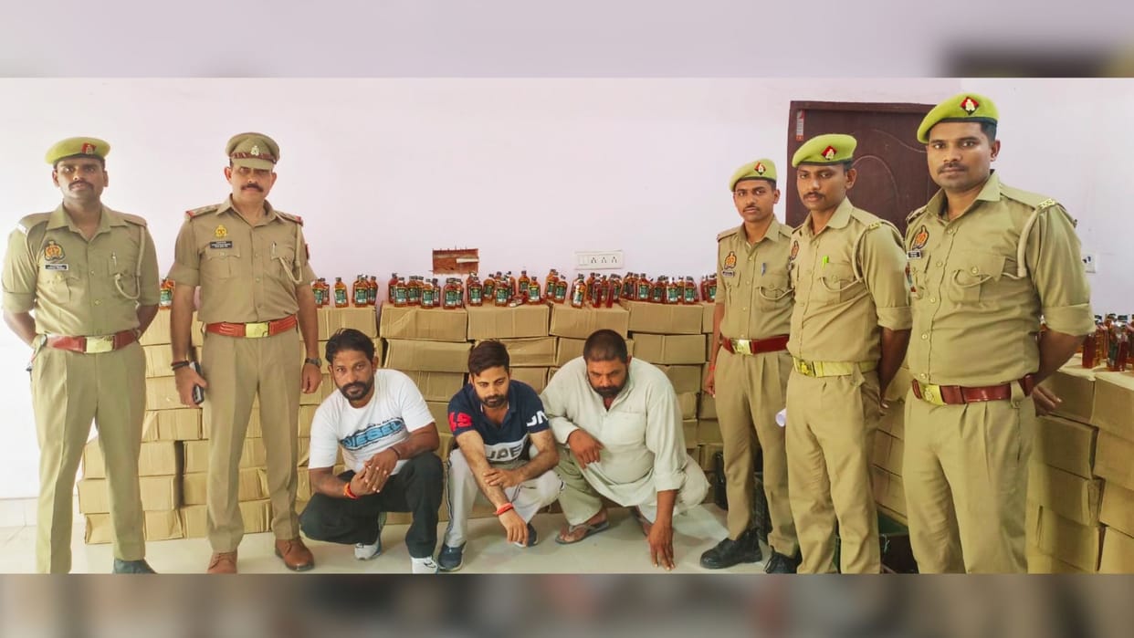 5216 bottles illicit Indian-made foreign liquor smuggled Bihar under guise of carrot shipment seized