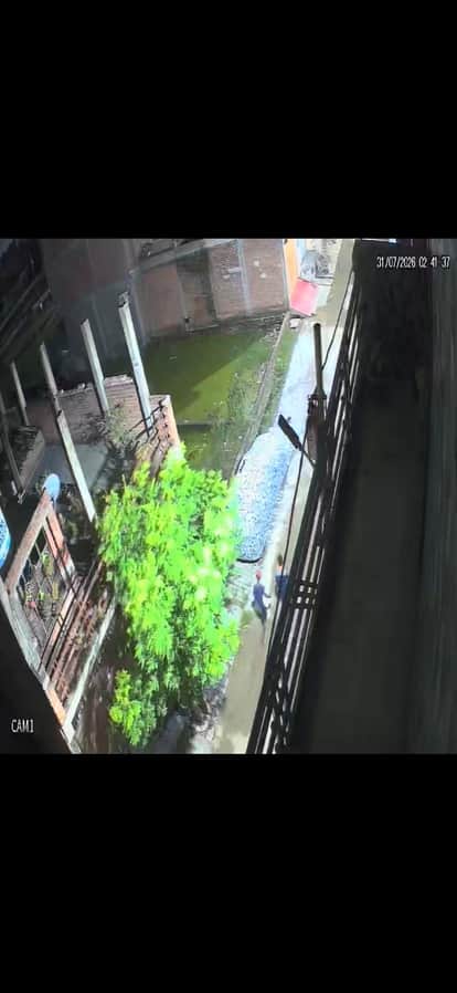 Thieves Decamp With ₹15 Lakh From Milk Trader's House in Kanpur, CCTV Captures Suspects