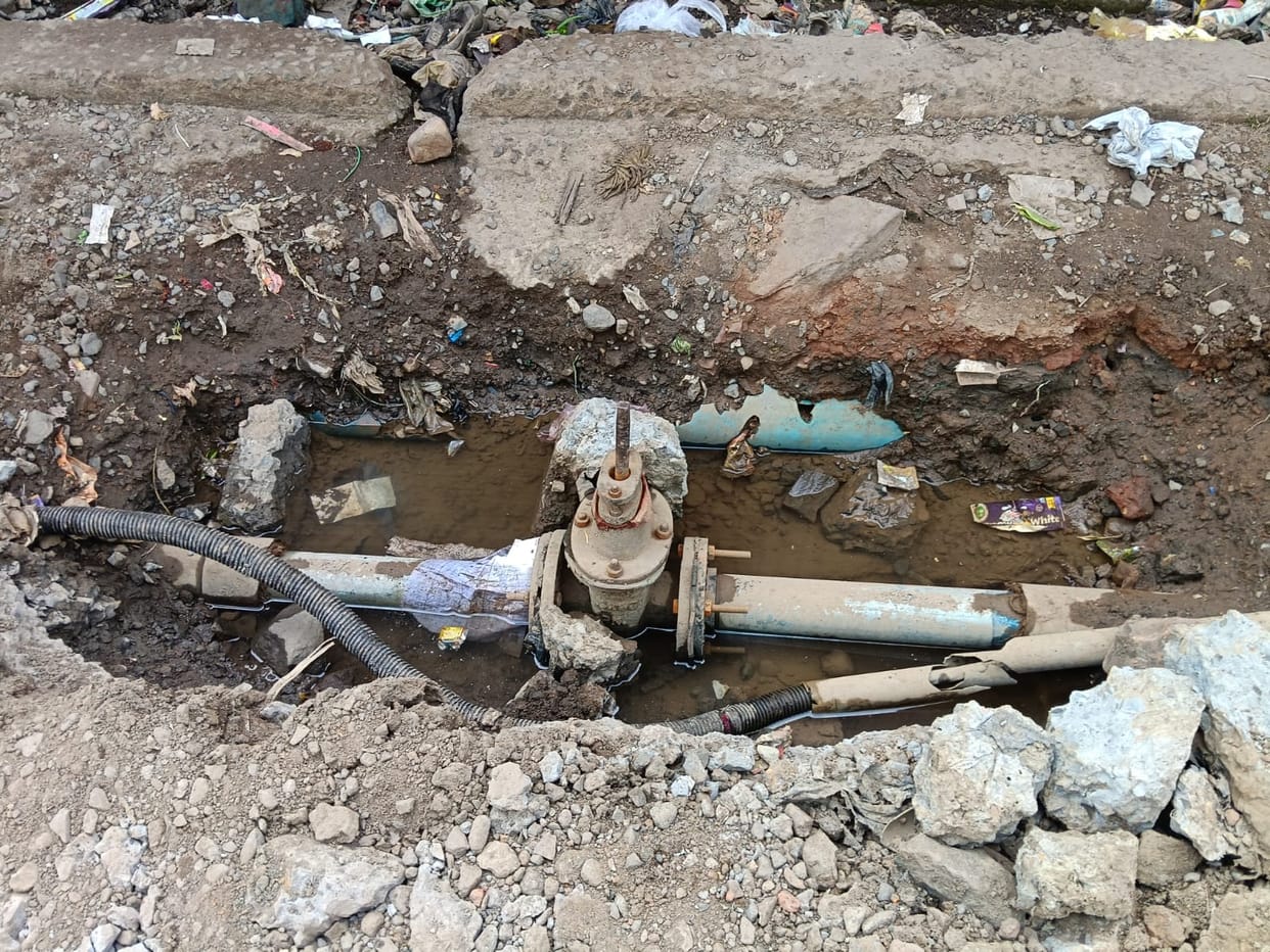 Contaminated water in the gas-affected area: Corporation claims all is well; organizations release video of di