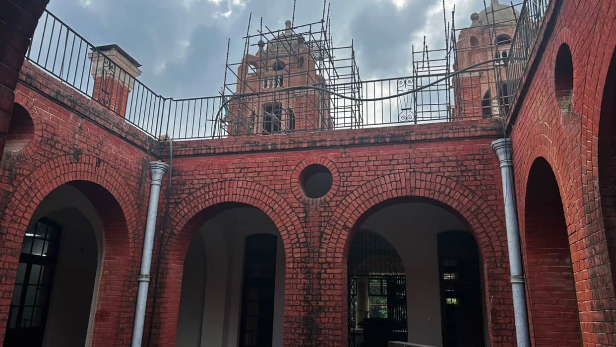 History of Banaras District Court 113-year-old Lal Bhawan to resemble 7-star hotel rooms